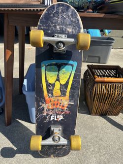 Skateboard