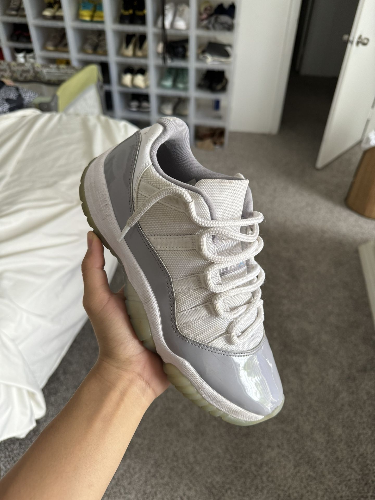 Jordan 11 Low Cement Grey