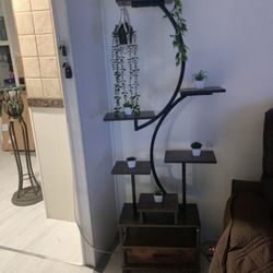 Plant  Stand 