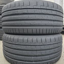 (2) 285 35 23 Pirelli Tires 