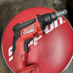 Milwaukee Drywall Gun 