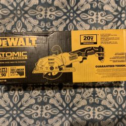 Dewalt Atmoic  4-1/2 Circlar Saw 