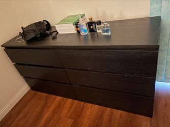 IKEA Malm 6 Drawer Dresser