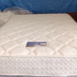 Queen Size Mattress (Colchón Queen Size)