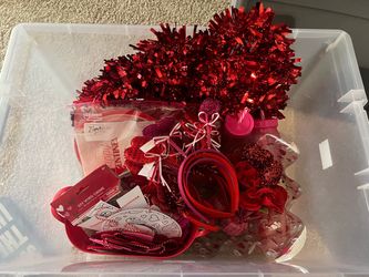 Valentines Day decor/supplies