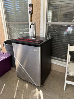 Kegerator Fridge