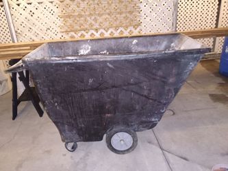 Rubbermaid commercial tilt truck dump cart