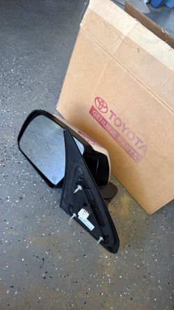 Toyota Genuine Parts Side Door Mirror chrome