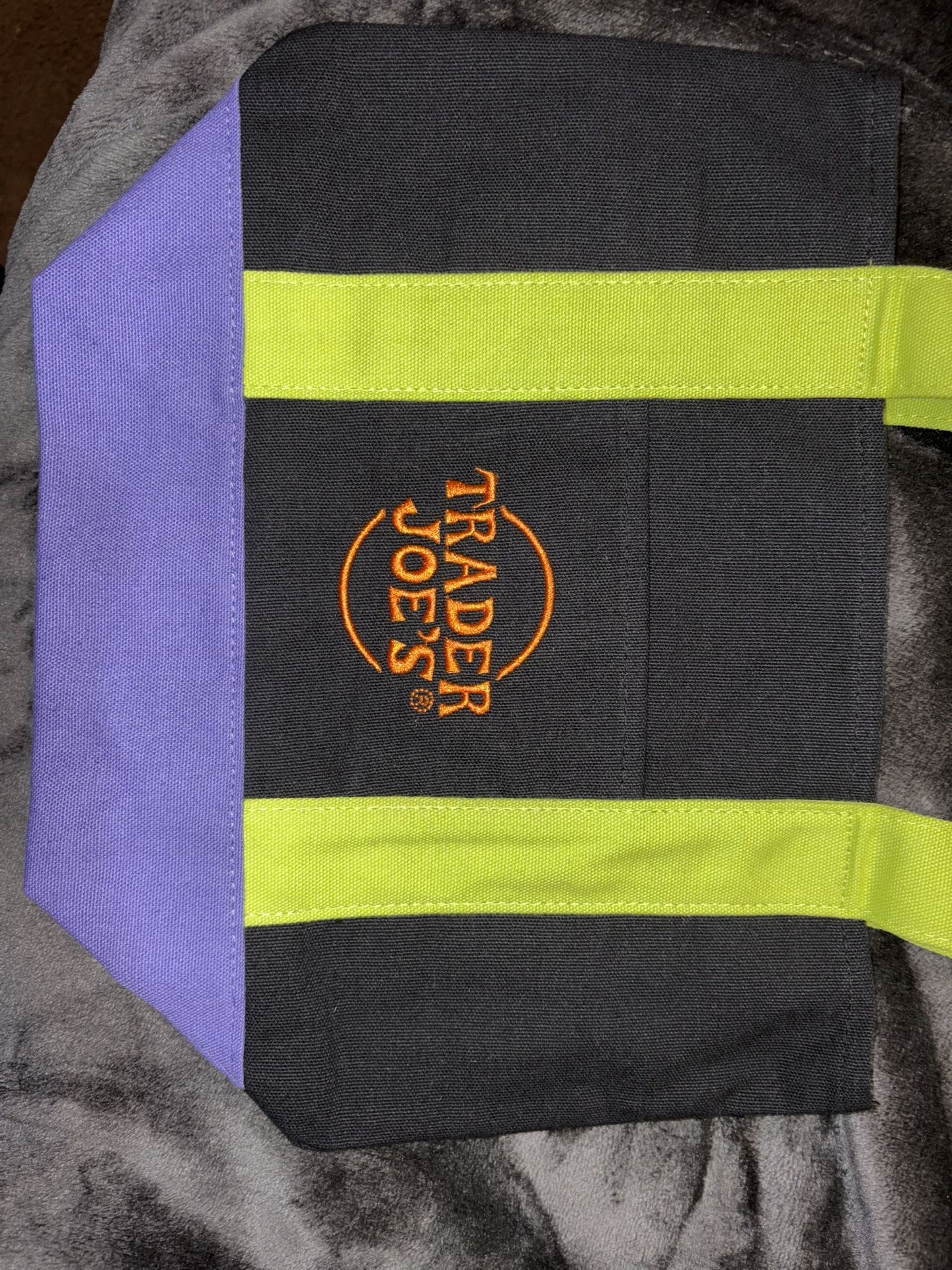 Traders Joes Totes Set