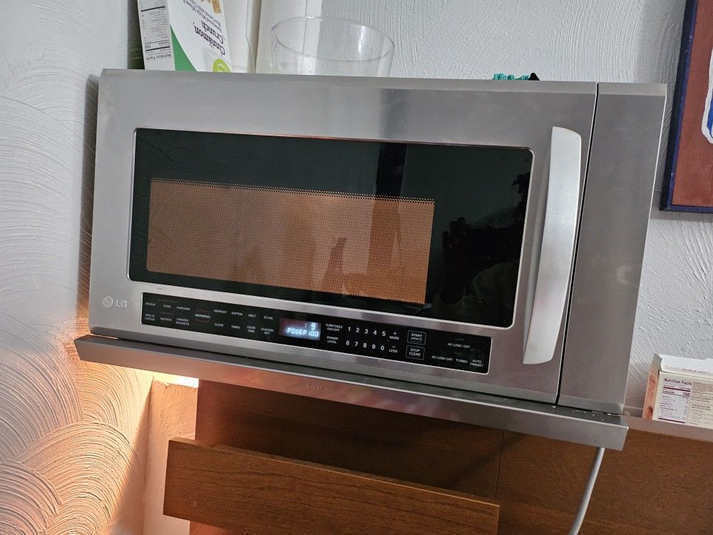 LG Overstove Microwave