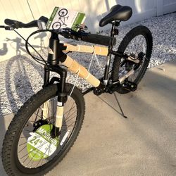 Ozark Trail 24" Mountain Bicycle