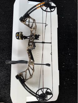Bear Fusion Compound Bow – Ready to Hunt – Excellent Condition