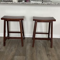Counter Stools (2) 24” – $20 – Fuquay-Varina