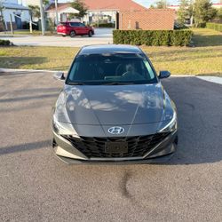 2023 Hyundai Elantra