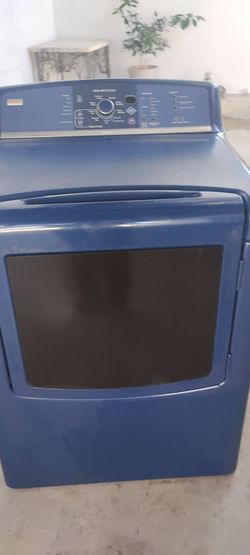 Kenmore gas dyer color azul amplia y limpia calienta muy bien