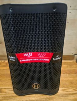 Used Harbinger Vari V2408  Powered Speaker with Bluetooth
