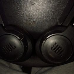 JBL Earphones Bluetooth