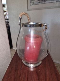 Candle holder and candle