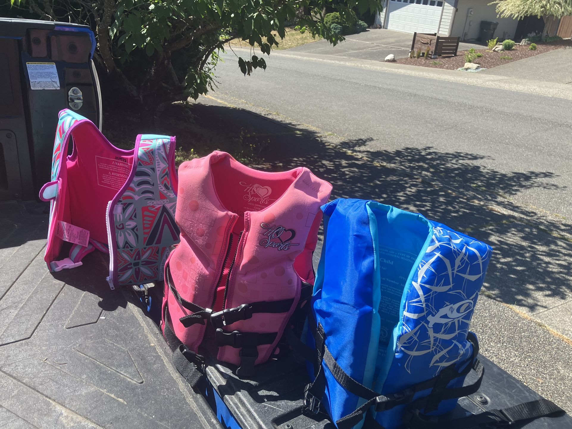 Child Kid Child Life Vest 30-50 Pound Child Life Vest Lifevest Life Jacket $10 Each