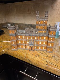 Downton Abbey
Downton Abbey Series dept 56