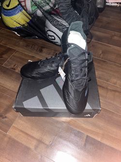 Predator League FG