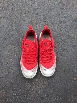 NIKE Airmax Size 12