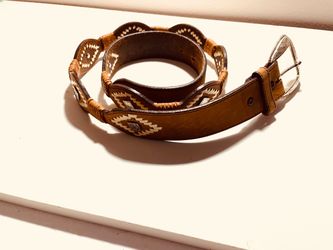 Tony Lama Brown Leather Whipstitch Belt Silver Etched Buckle Medallions 38