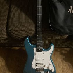 Donner Guitair Candy Light Blue