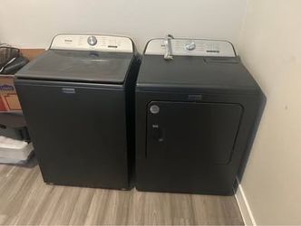 2023 Maytag Pet Pro Washer & Dryer Set - OBO