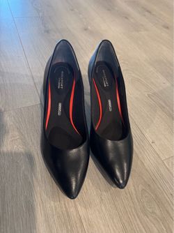 Rockport heels NEW