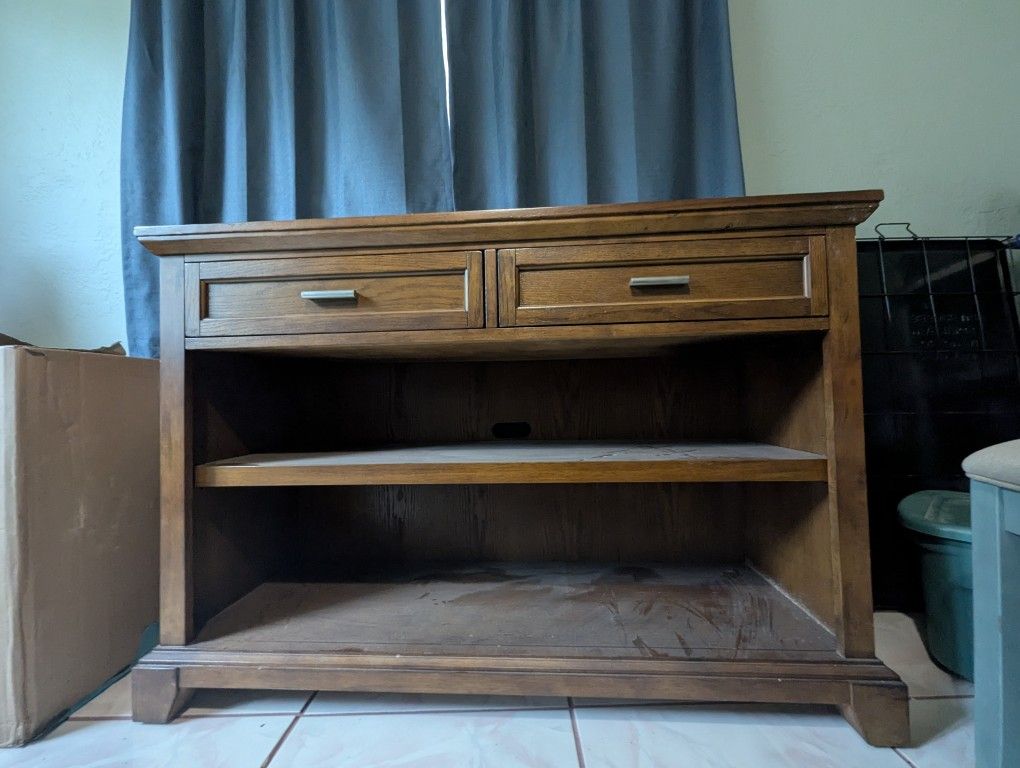 Medium Sized Cherry Wood Buffet Table