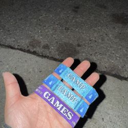 Camp Flog Gnaw SUNDAY Wristbands x2