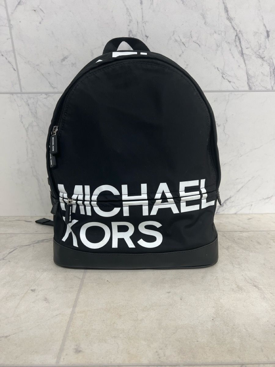 Michael Kors LG Sport Backpack Handbag MK Black Backpack (PO1019429) -Very Good Condition