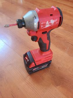 ~BRUSHLESS MILWAUKEE IMPACT DRILL WITH M18 RED LITHIUM XC 5.0 BATTERY IN GREAT WORKING CONDITION~