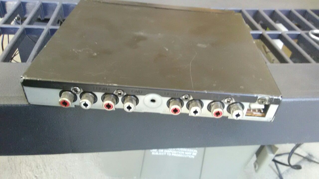 Kenwood eq equalizer car stereo kgc 6042a 9 band 3 sub out for Sale in