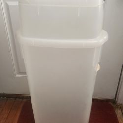 Rubbermaid Wrap & Craft Plastic Wrapping Paper Holder Container Storage