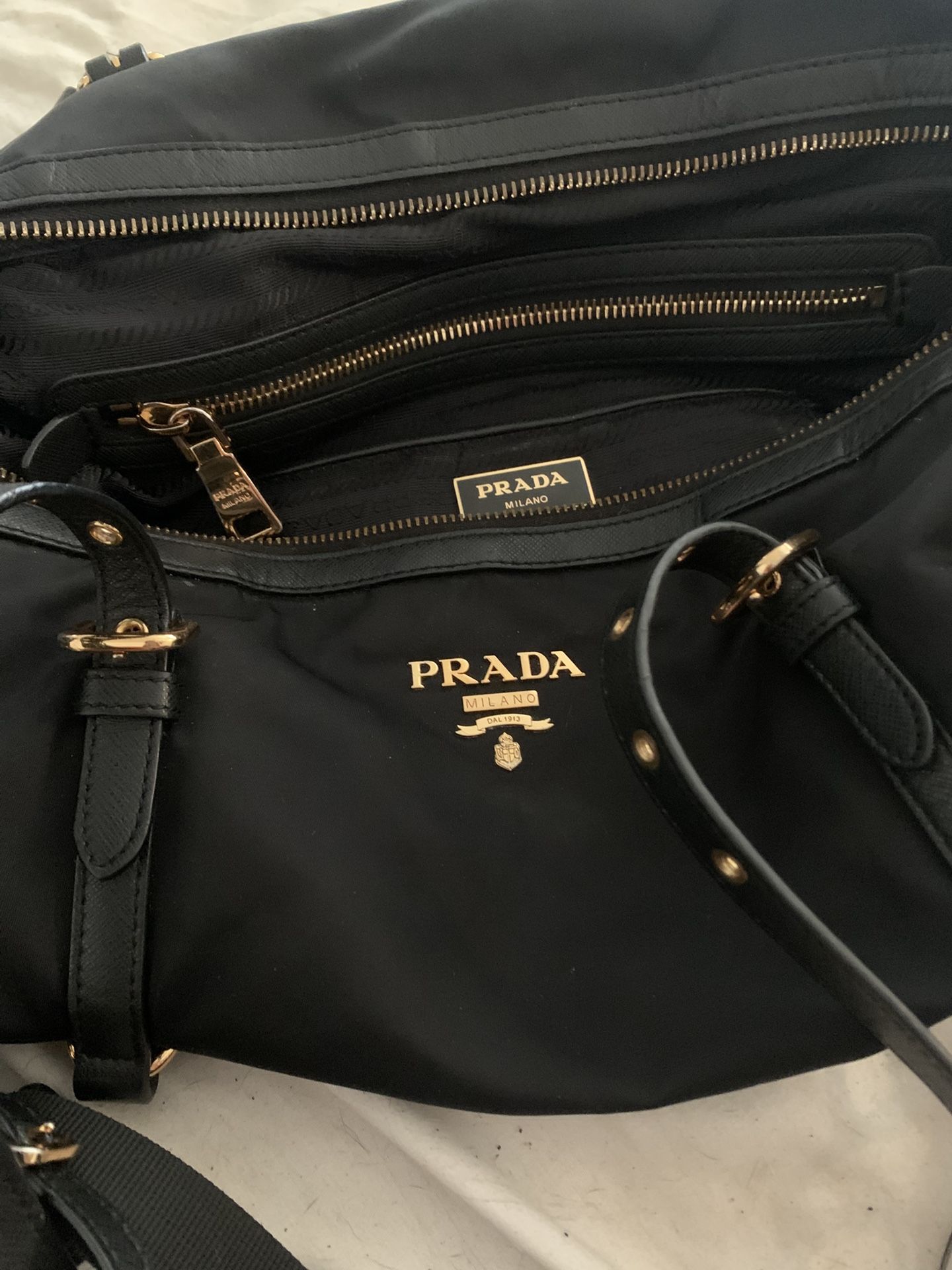 Black Shoulder/arm purse,