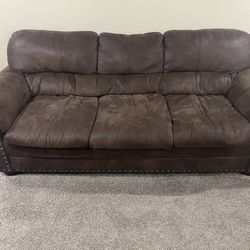 4 Couches and 3 Piece Table Set