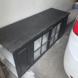 Tv Cabinet It Needs To Be Repainted, But It’s Well Built Cabinet