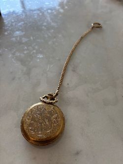 Vintage Andre rivalle 17 jewels runs excellent