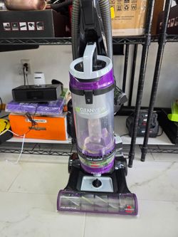 Bissell CleanView Swivel Rewind Upright Vacuum