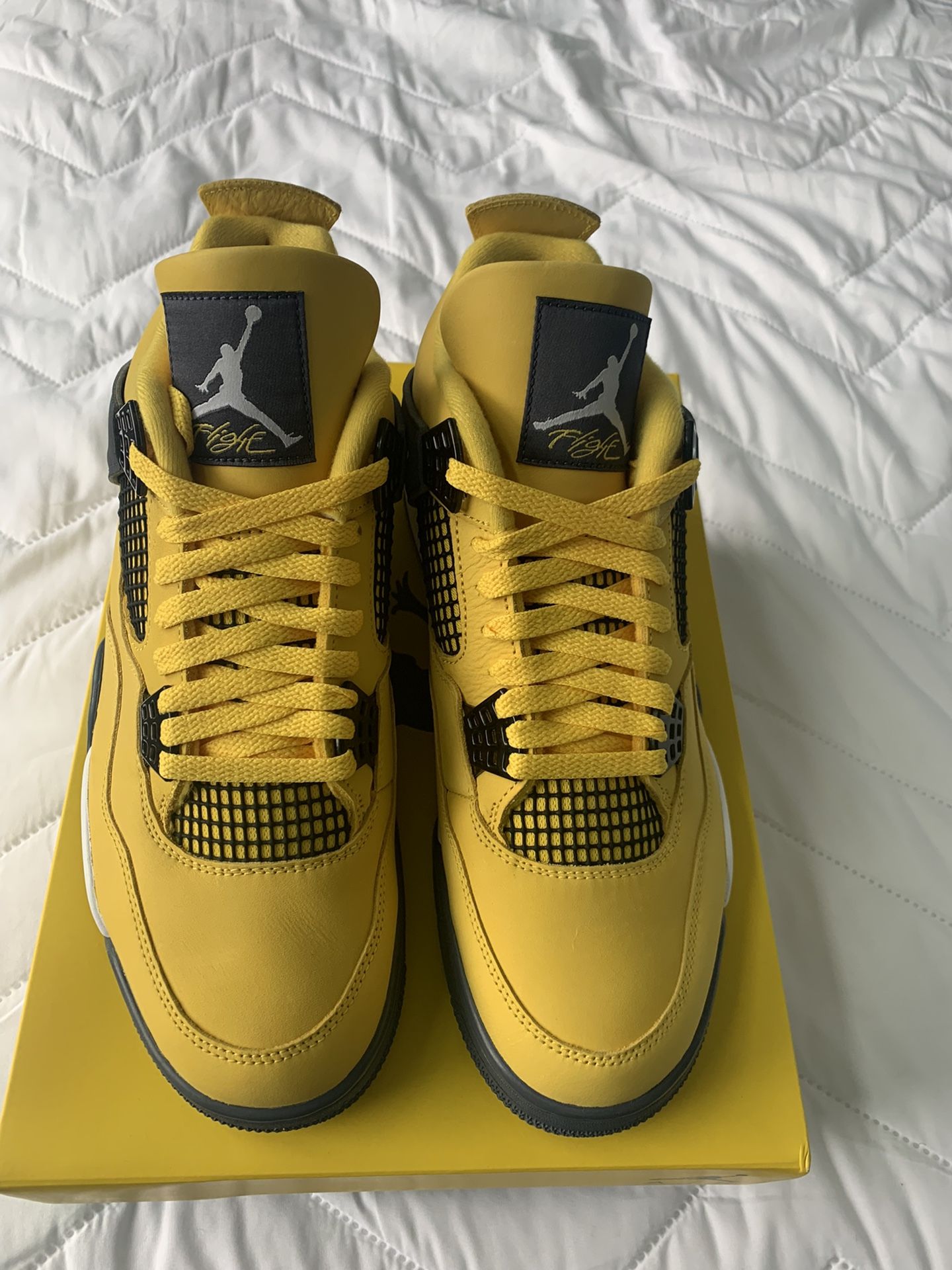 NO TRADES AJ4 Air Jordan Retro 4 Lightning 10.5 