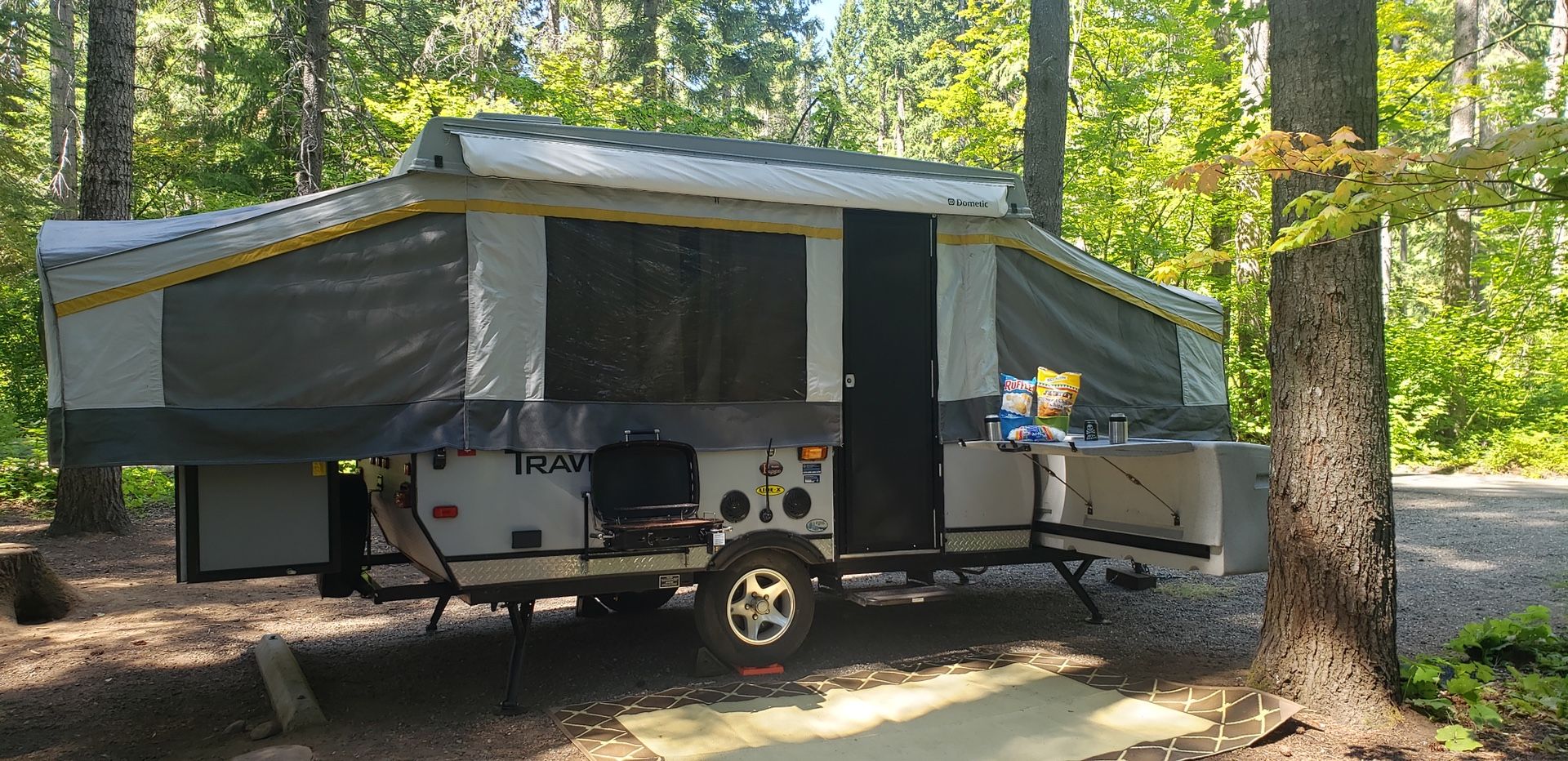 2012 Forest River Palomino Traverse - Acadia Model Camper Trailer