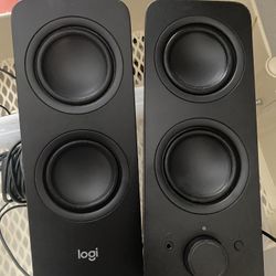 Logitech Bluetooth desk speakers 