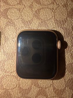 Apple Watch Series 5 Rose Gold