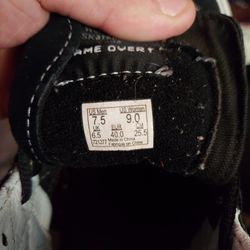 𝐌𝐚𝐫𝐢𝐨 Vans