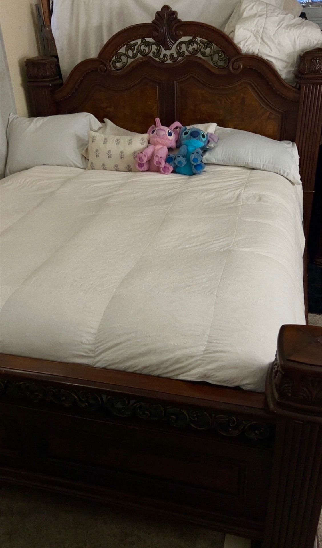 Wood King Size Bedroom Set