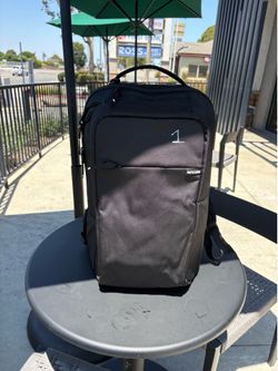 Never used incase bags ( certified )