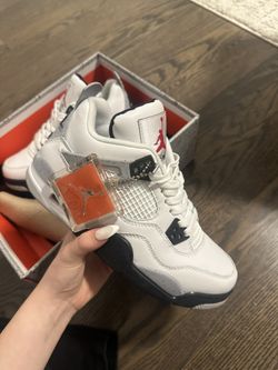 Jordan 4 Retro