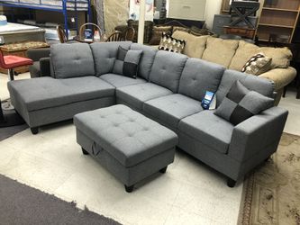GRAY FABRIC SECTIONAL SOFA WITH OTTOMAN NEW